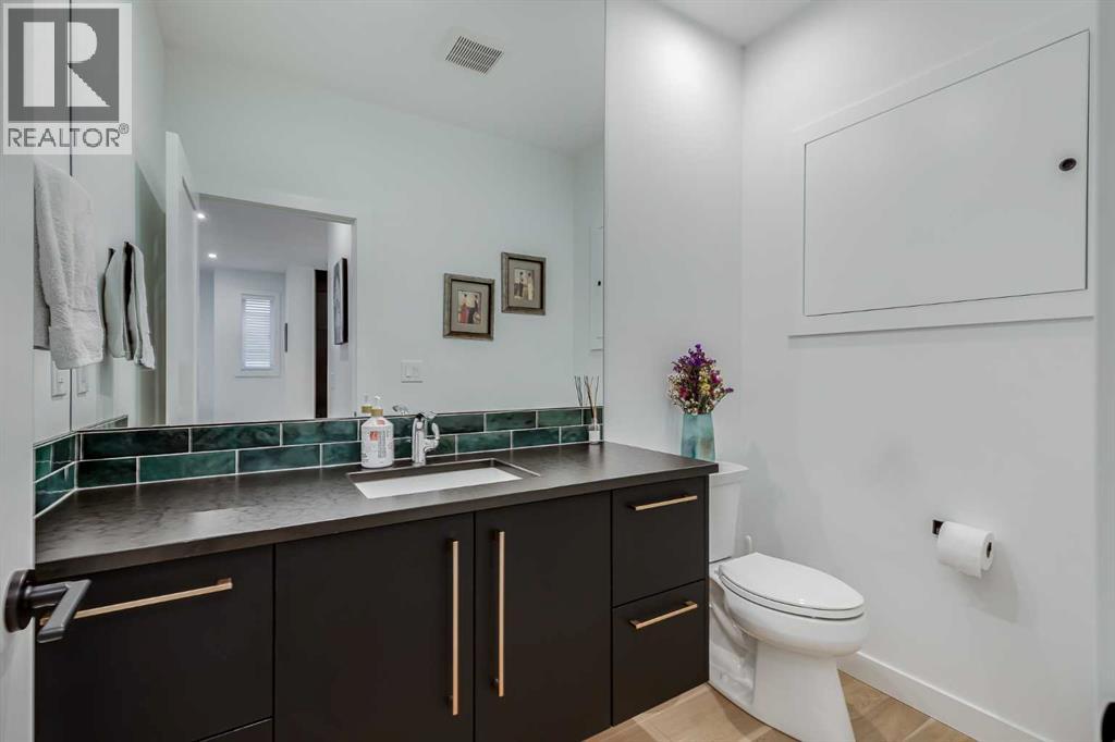 44 Timberline Way Sw, Calgary, Alberta  T3H 0W3 - Photo 13 - A2296164