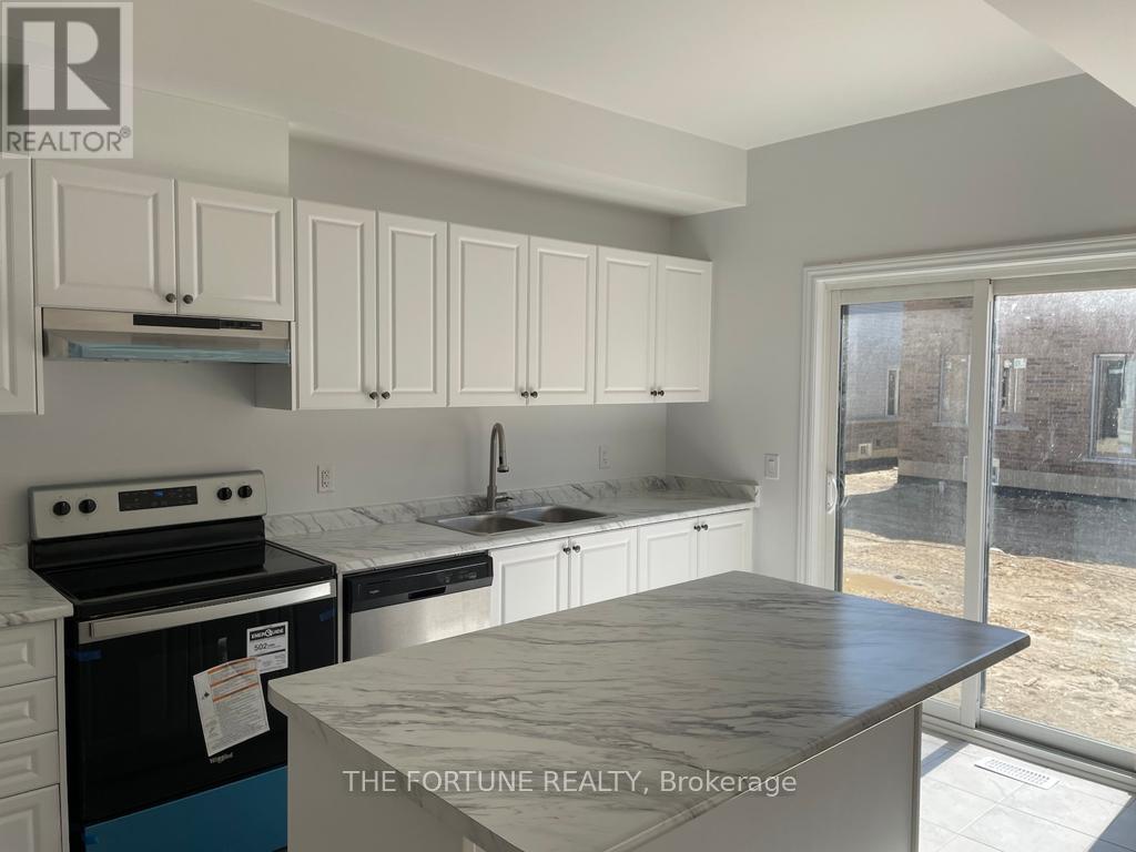 15 Mackenzie Street, Southgate, Ontario  N0C 1B0 - Photo 5 - X12777276