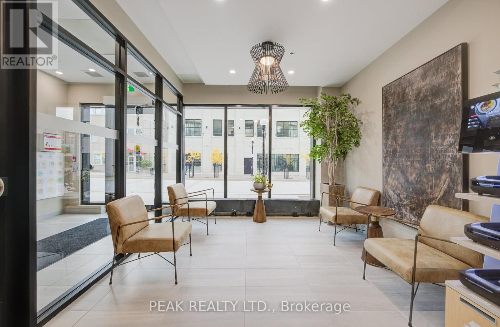 201 - 60 Charles E, Kitchener, Ontario  N2G 0C9 - Photo 24 - X12896596