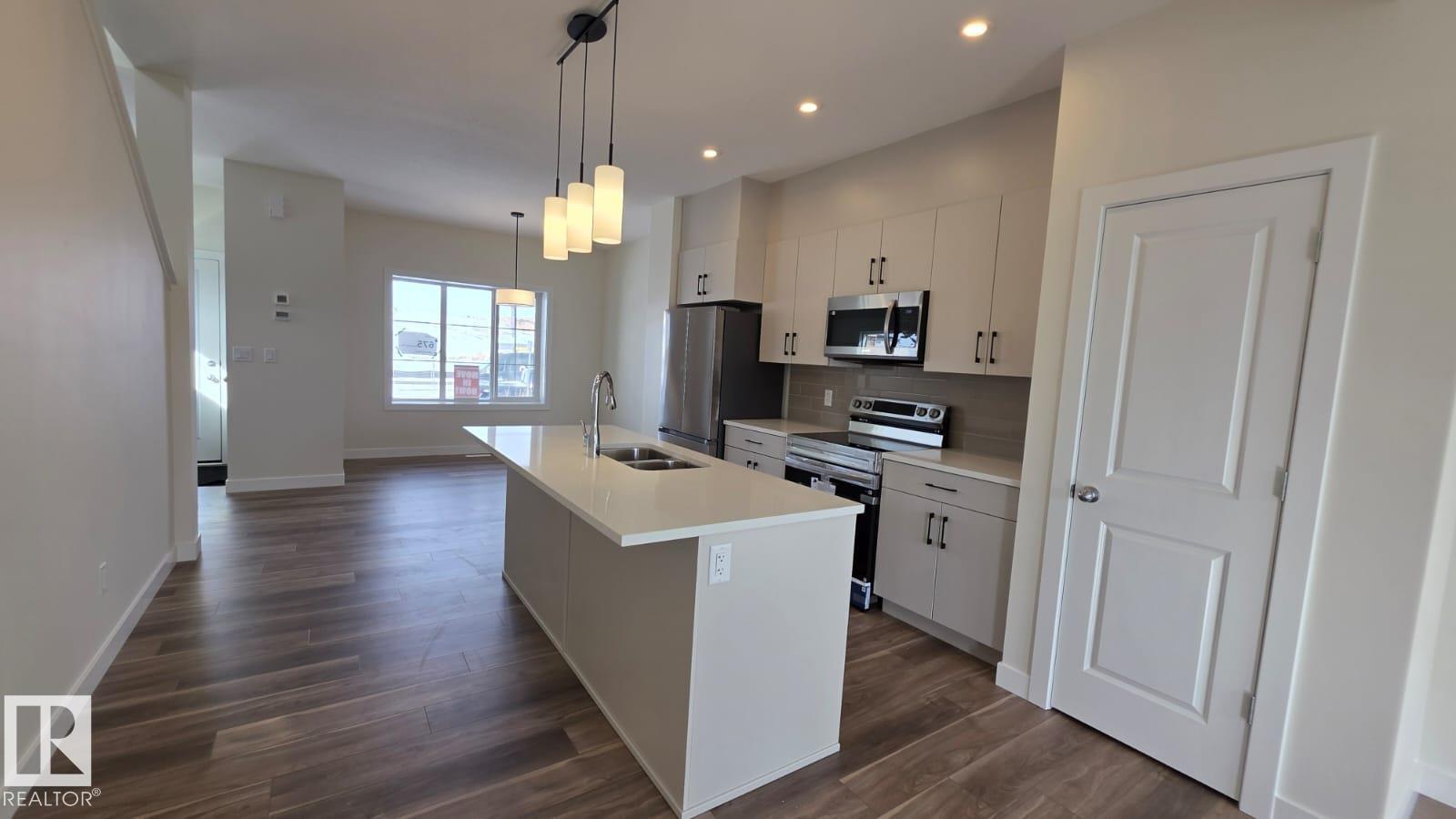 675 Cambrian Bv, Sherwood Park, Alberta  T8H 3B7 - Photo 3 - E4475601