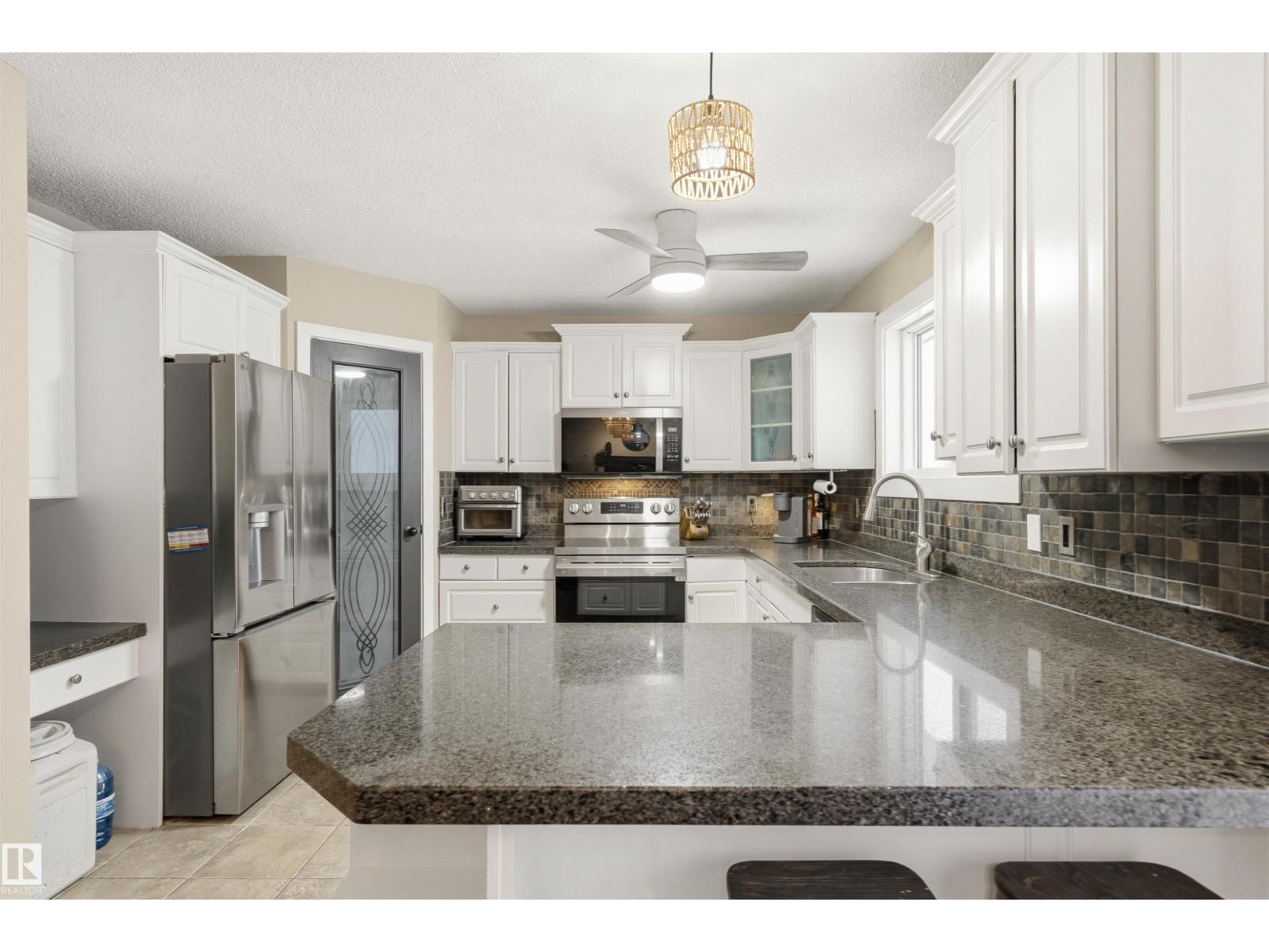 5203 41 St, Cold Lake, Alberta  T9M 2A4 - Photo 3 - E4479235