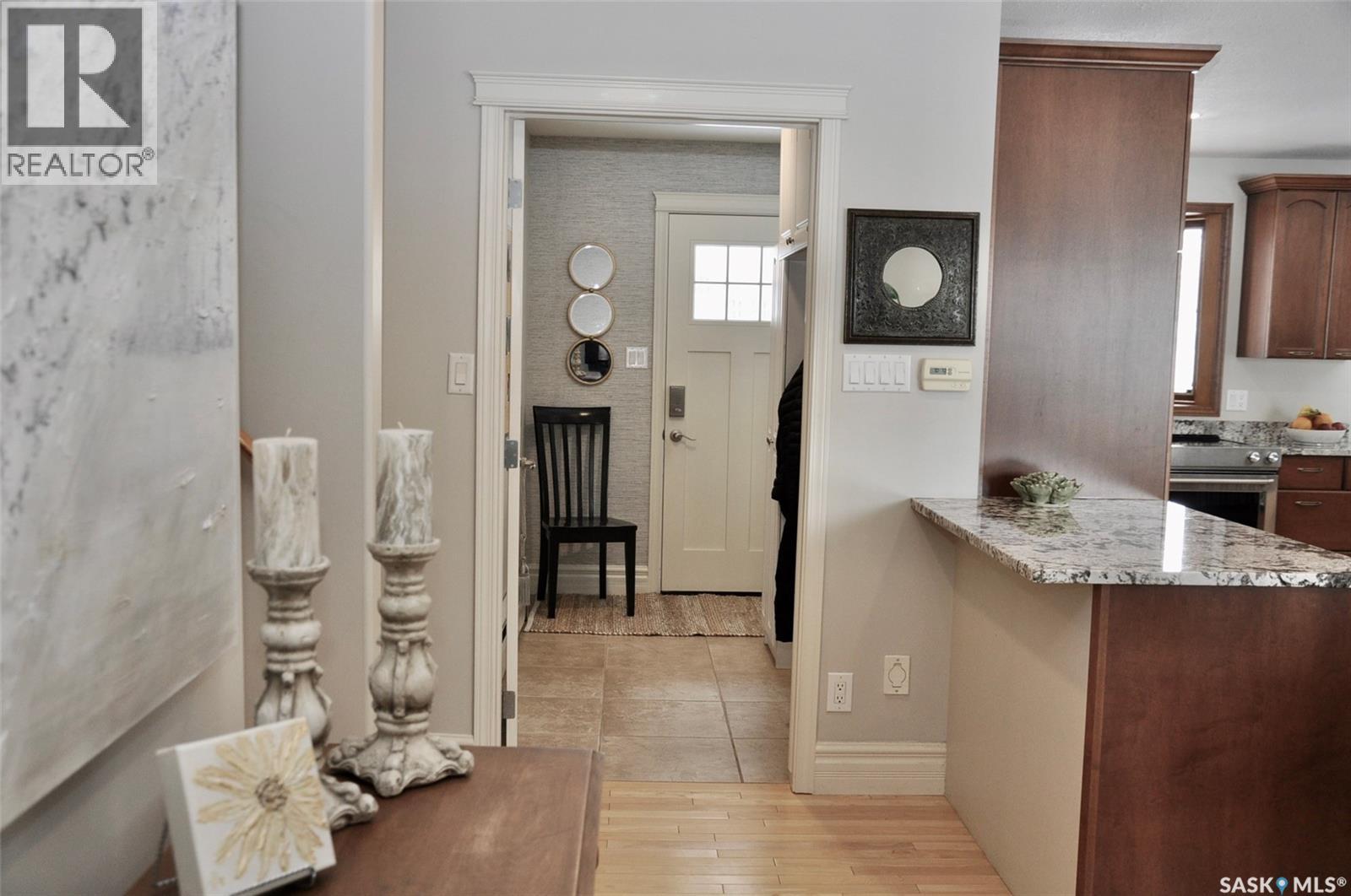 3606 Balfour Court, Saskatoon, Saskatchewan  S7H 4B2 - Photo 14 - SK031411