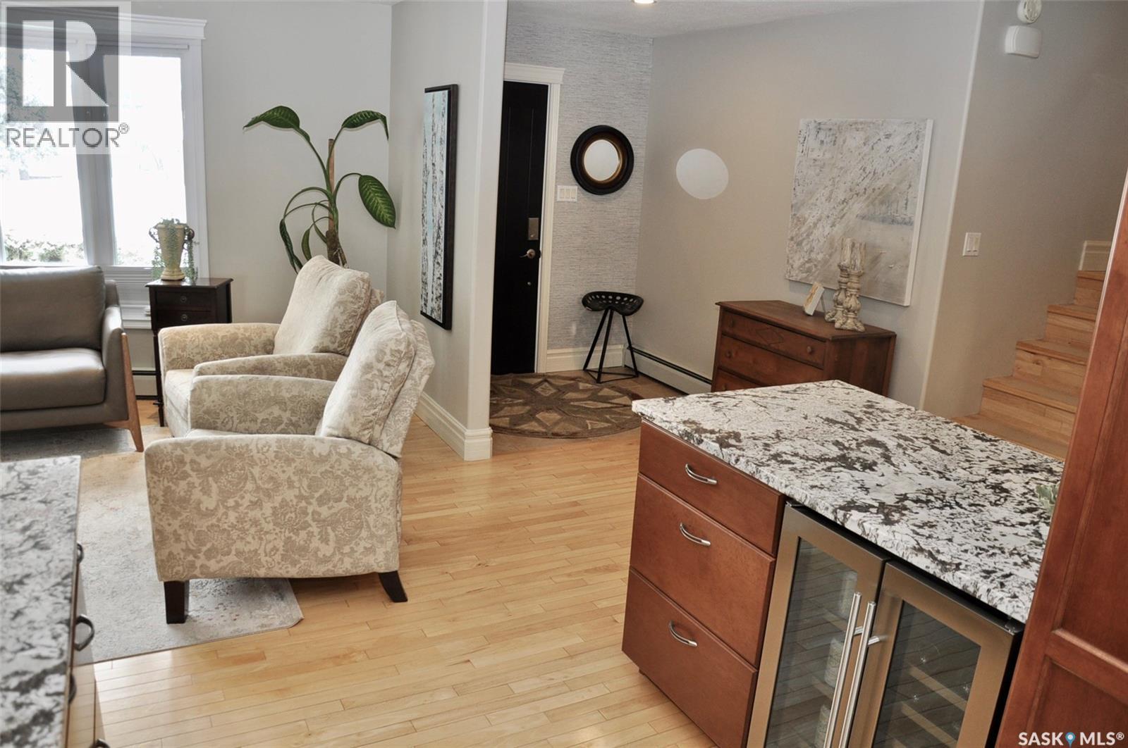 3606 Balfour Court, Saskatoon, Saskatchewan  S7H 4B2 - Photo 8 - SK031411