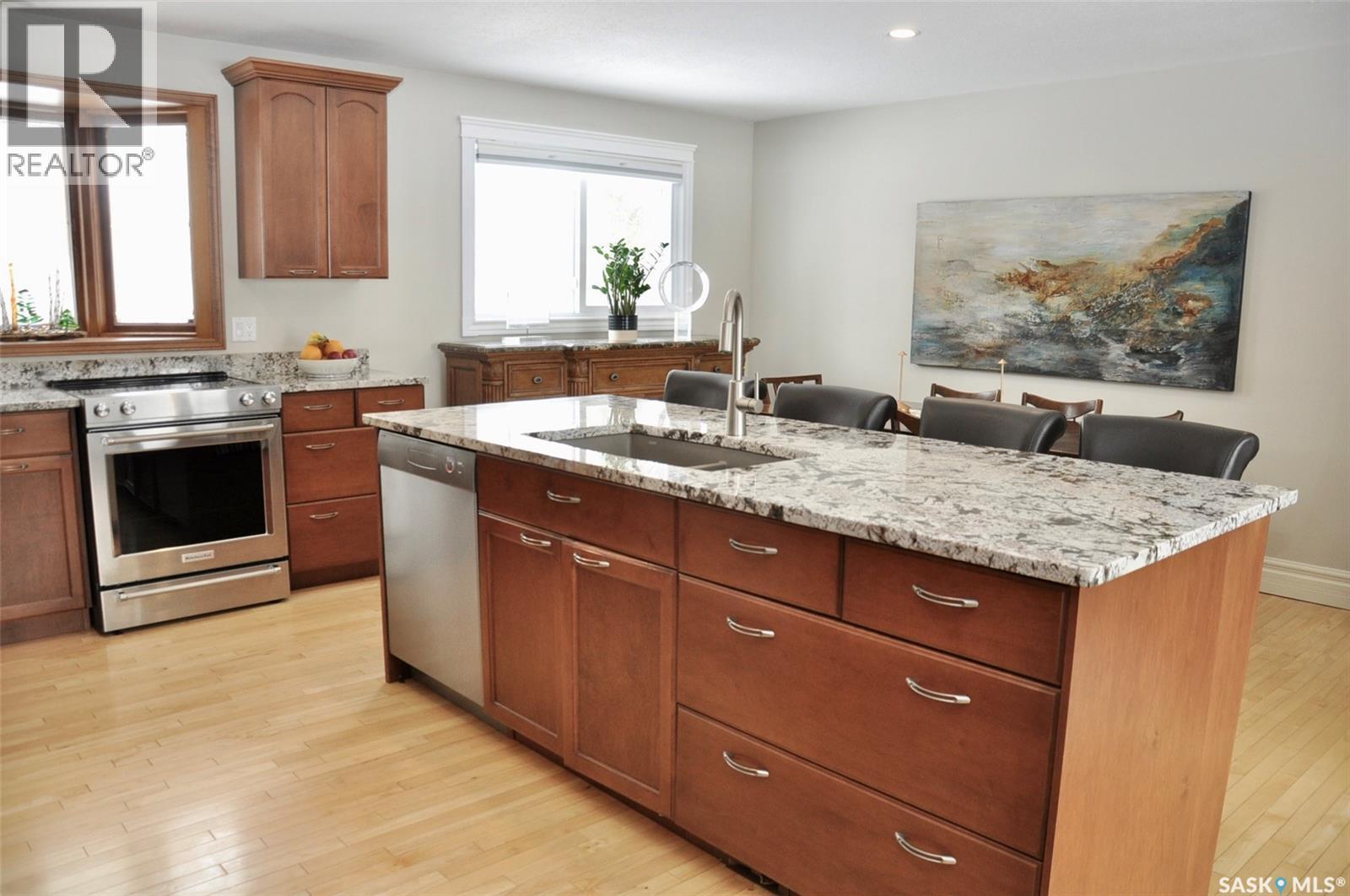 3606 Balfour Court, Saskatoon, Saskatchewan  S7H 4B2 - Photo 9 - SK031411