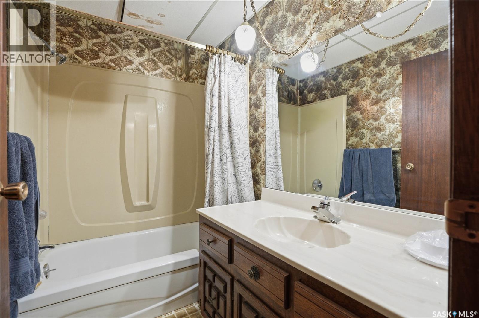 119 Yukon Court, Saskatoon, Saskatchewan  S7K 4G4 - Photo 35 - SK031372