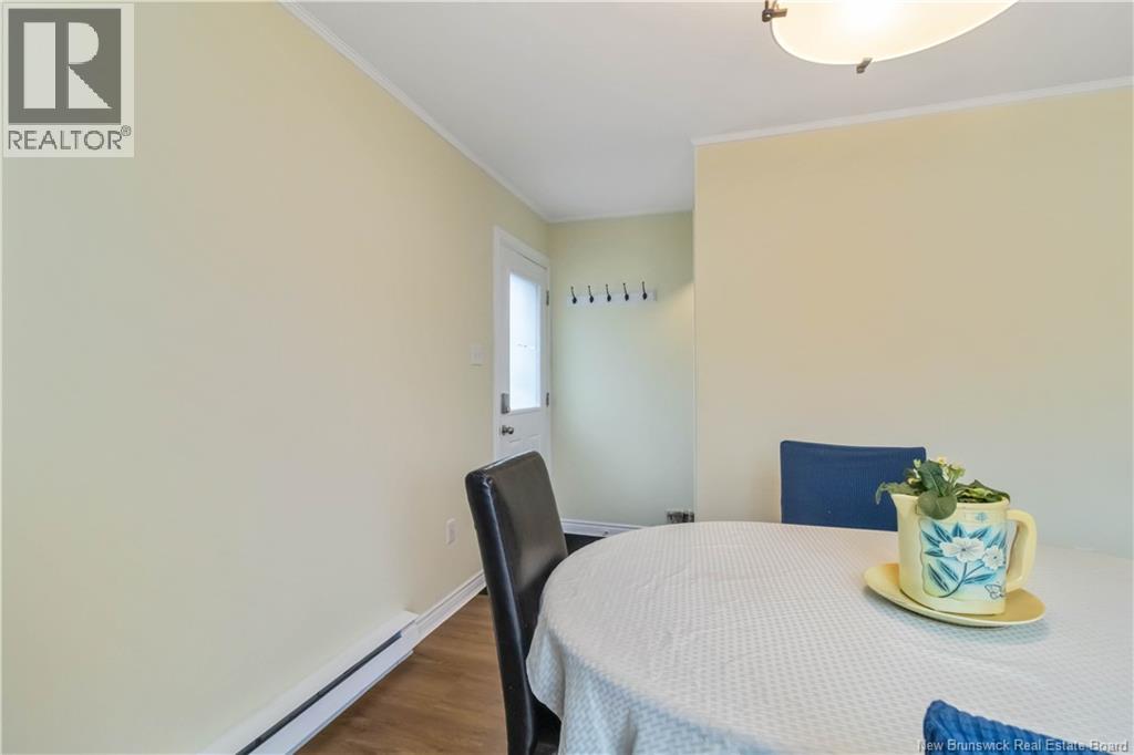 29 Chatham Avenue, Oromocto, New Brunswick  E2V 4N7 - Photo 12 - NB135849