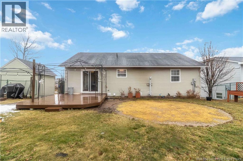29 Chatham Avenue, Oromocto, New Brunswick  E2V 4N7 - Photo 38 - NB135849