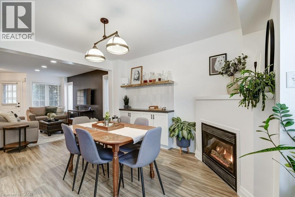 4 Harnesworth Crescent, Waterdown, Ontario  L8B 0J3 - Photo 11 - 40815602