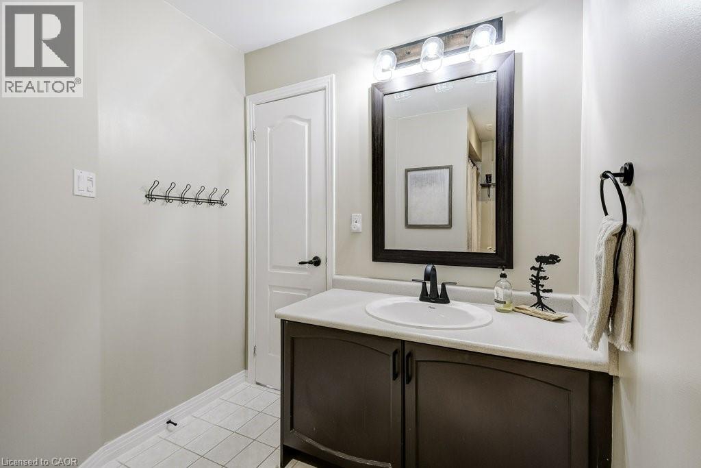 4 Harnesworth Crescent, Waterdown, Ontario  L8B 0J3 - Photo 20 - 40815602