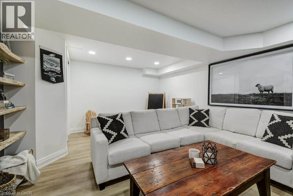 4 Harnesworth Crescent, Waterdown, Ontario  L8B 0J3 - Photo 25 - 40815602