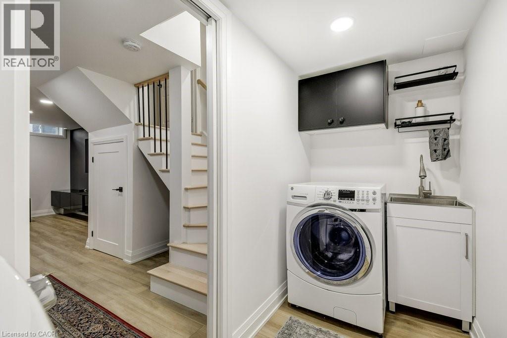 4 Harnesworth Crescent, Waterdown, Ontario  L8B 0J3 - Photo 30 - 40815602