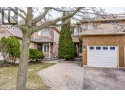 4 HARNESWORTH Crescent, Waterdown, Ontario