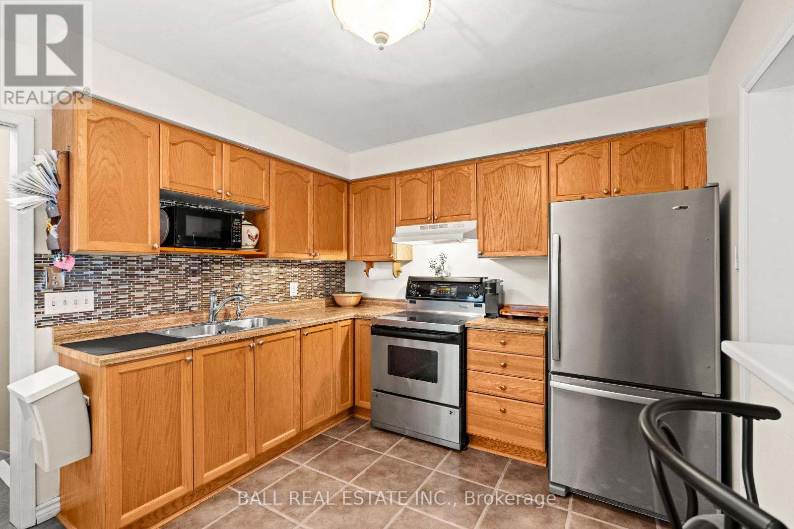 63 Strachan Street, Port Hope, Ontario  L1A 1H8 - Photo 10 - X12929312