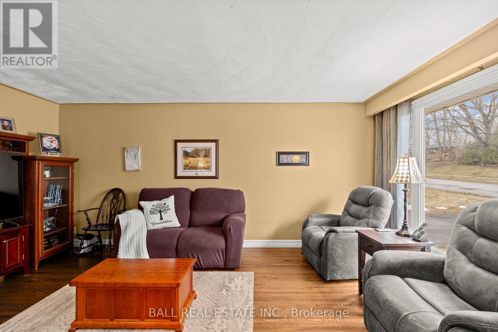 63 Strachan Street, Port Hope, Ontario  L1A 1H8 - Photo 14 - X12929312