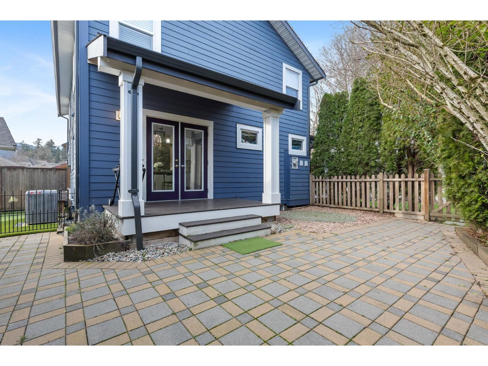 5870 Cheamview Crescent, Garrison Crossing, Chilliwack, British Columbia  V2R 5X7 - Photo 37 - R3082287