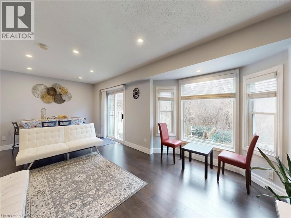 131 Ironwood Road, Guelph, Ontario  N1G 3P5 - Photo 4 - 40815244