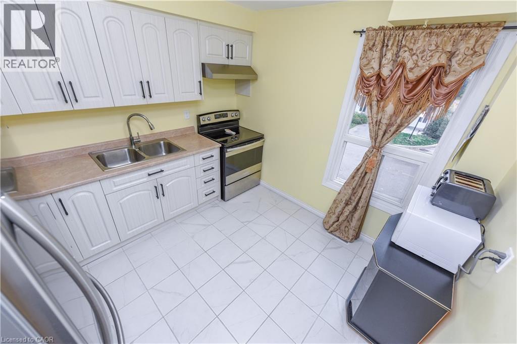 85 Enmount Drive, Brampton, Ontario  L6T 4C9 - Photo 25 - 40815473