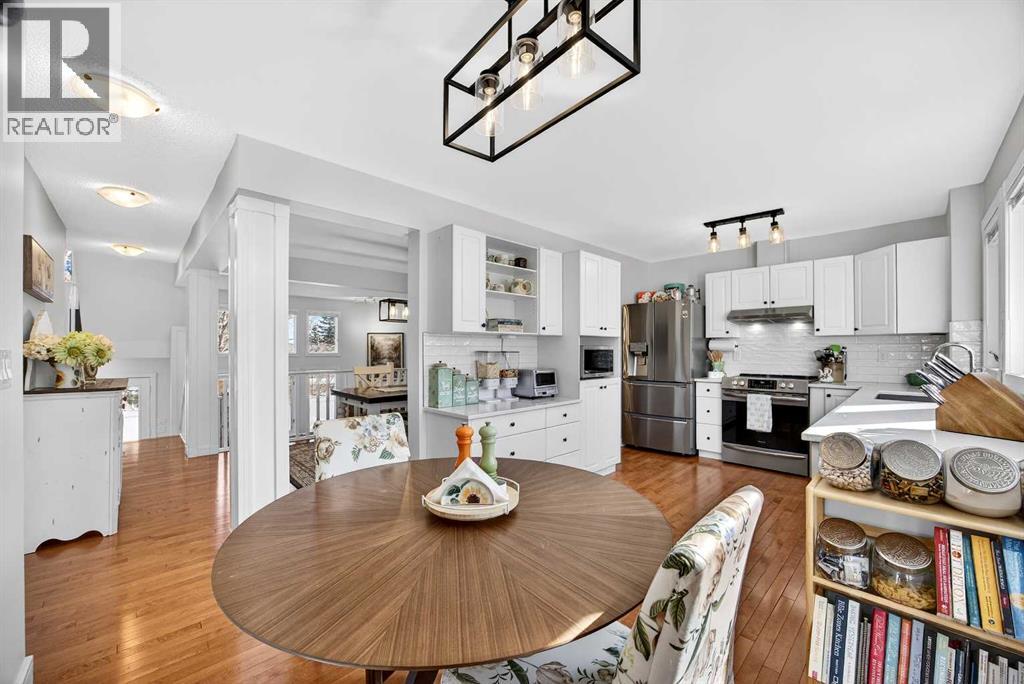 94 Candle Terrace Sw, Calgary, Alberta  T2W 6G7 - Photo 23 - A2296042