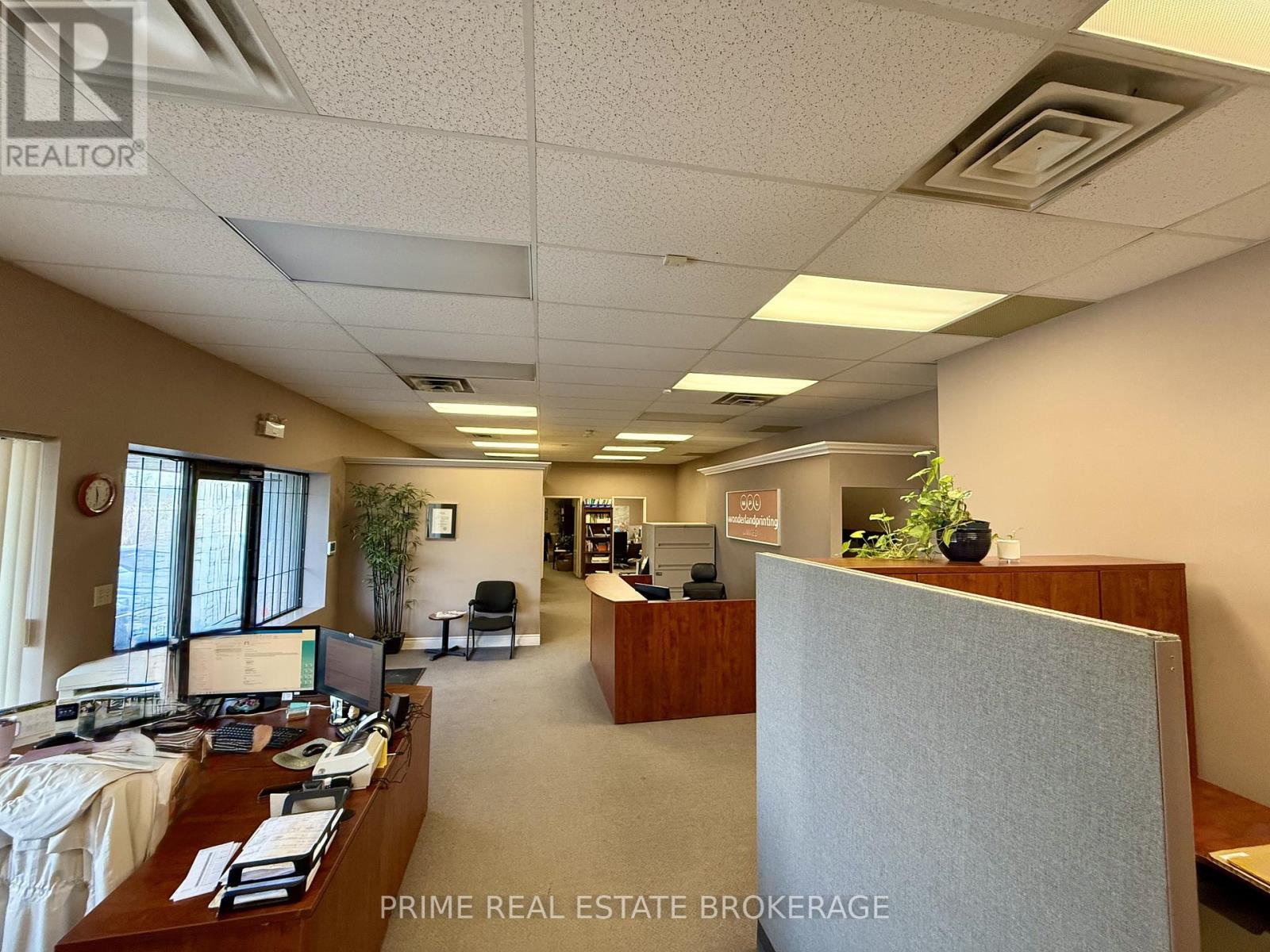 Unit 6+7 - 647 Wilton Grove, London South, Ontario  N6N 1N7 - Photo 5 - X12929262