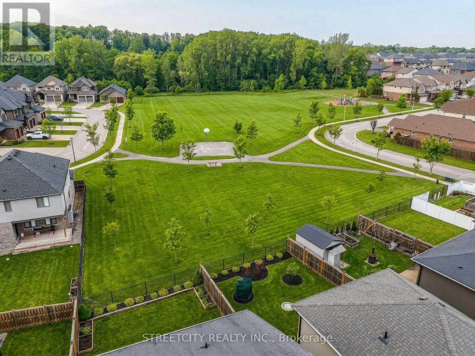 1126 North Wenige Drive, London North, Ontario  N5X 4K5 - Photo 49 - X12929270