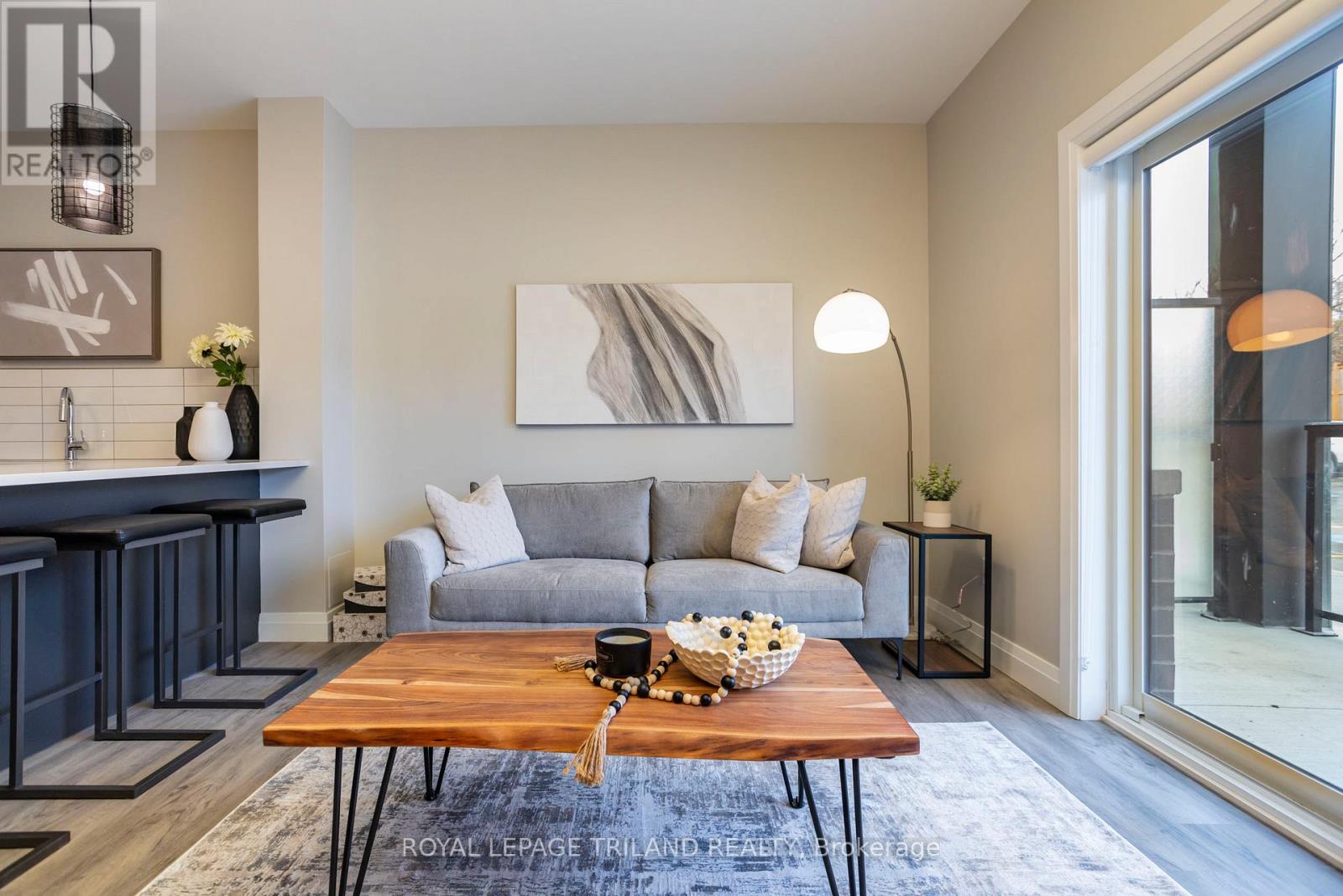 407 - 555 Teeple Terrace, London South, Ontario  N6K 0L6 - Photo 6 - X12929306