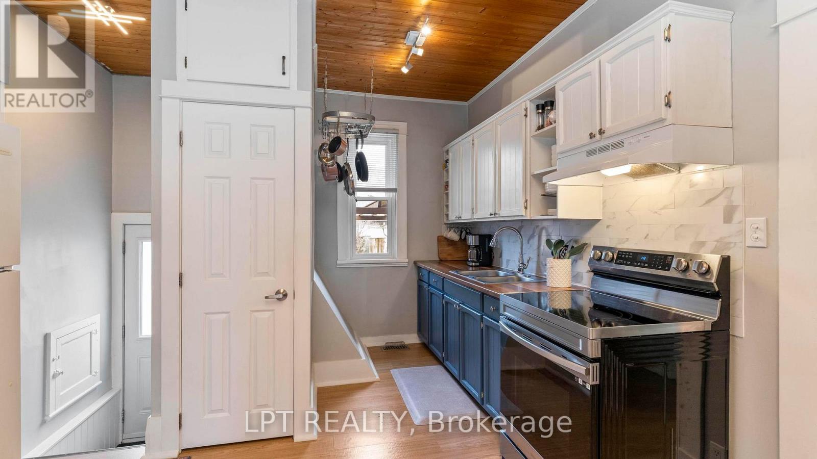 1084 Trafalgar Street, London East, Ontario  N5Z 1G7 - Photo 13 - X12929438