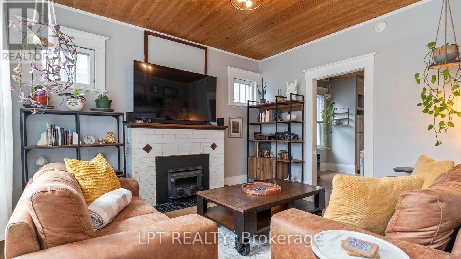 1084 Trafalgar Street, London East, Ontario  N5Z 1G7 - Photo 6 - X12929438