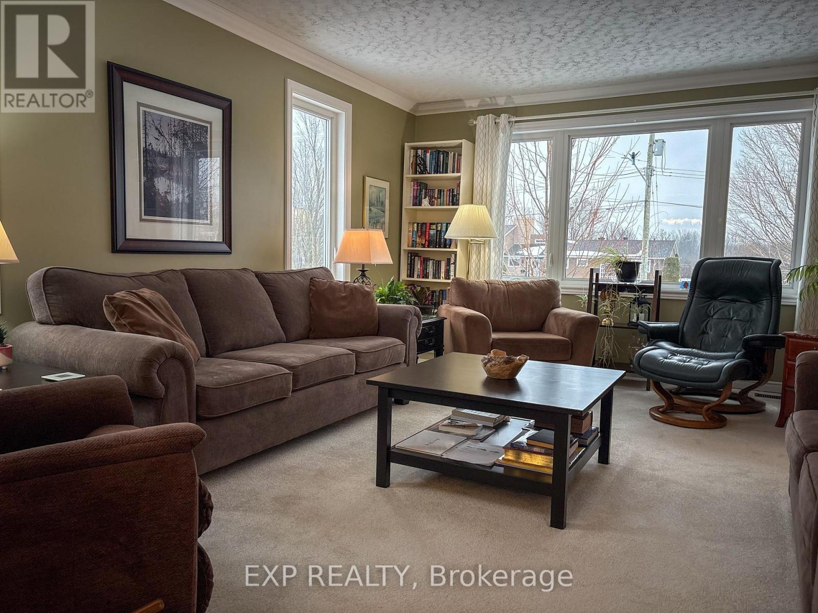 368 Mcandrew Avenue, Renfrew, Ontario  K7V 3X5 - Photo 15 - X12929316