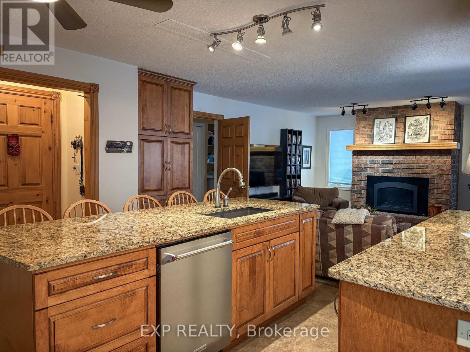 368 Mcandrew Avenue, Renfrew, Ontario  K7V 3X5 - Photo 7 - X12929316