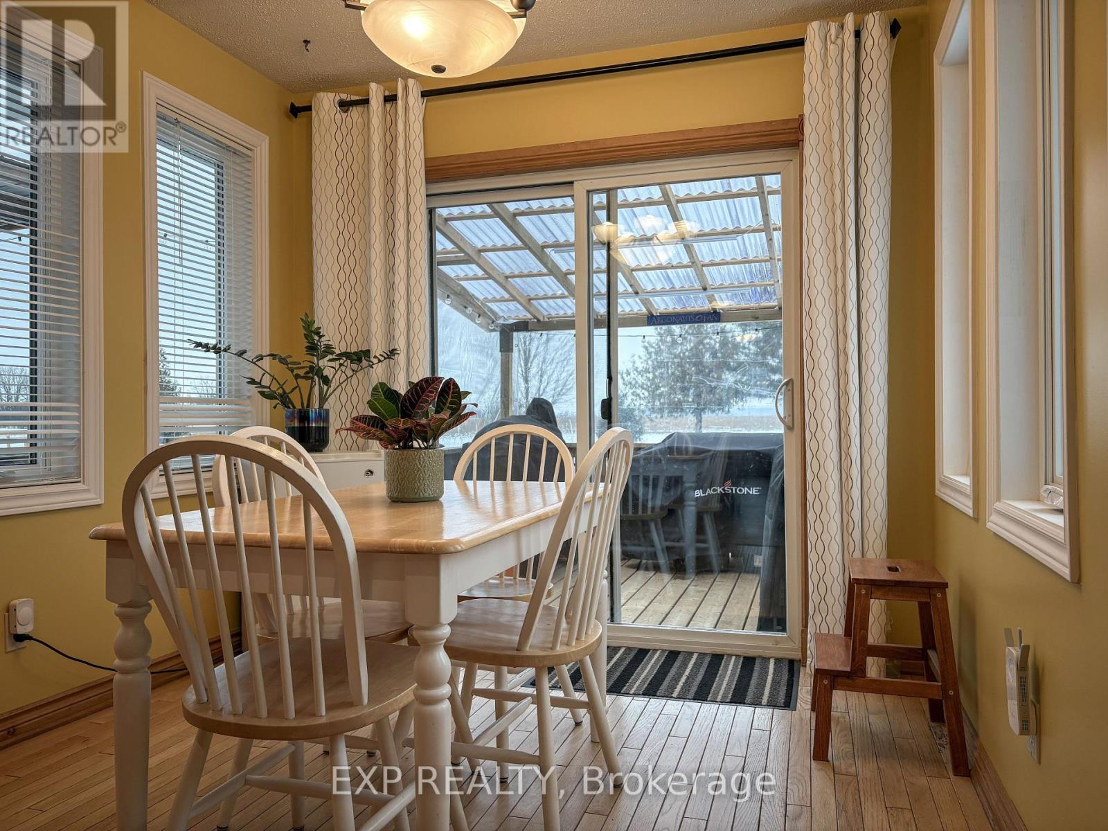 368 Mcandrew Avenue, Renfrew, Ontario  K7V 3X5 - Photo 8 - X12929316