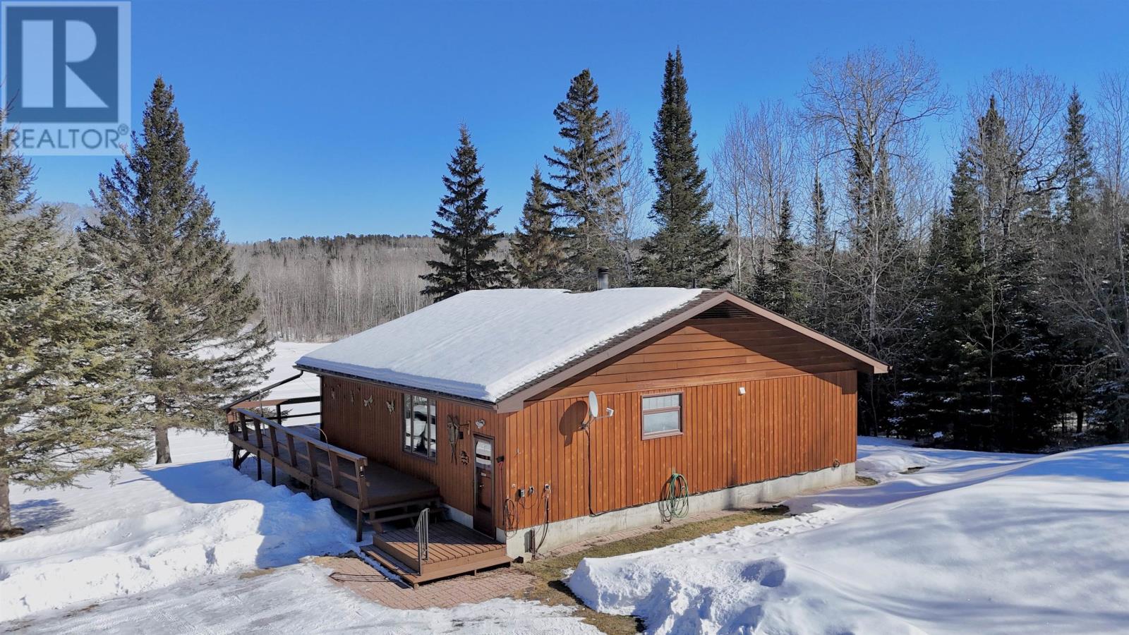 2353 Reddit Rd, Kenora, Ontario  P9N 0E6 - Photo 1 - TB2600285