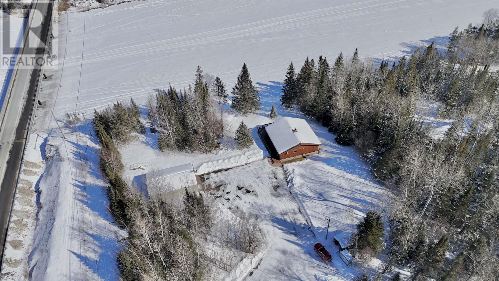 2353 Reddit Rd, Kenora, Ontario  P9N 0E6 - Photo 3 - TB2600285