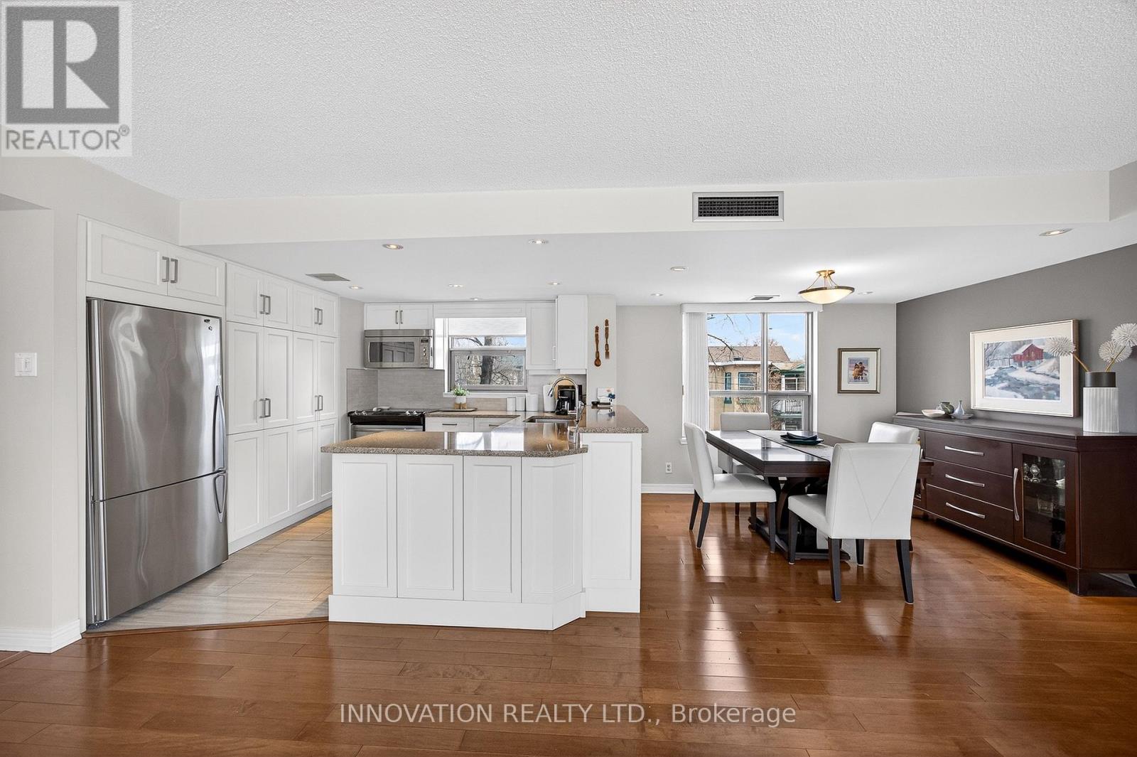 204 - 30 Charlevoix Street, Ottawa, Ontario  K1L 8K5 - Photo 11 - X12929250