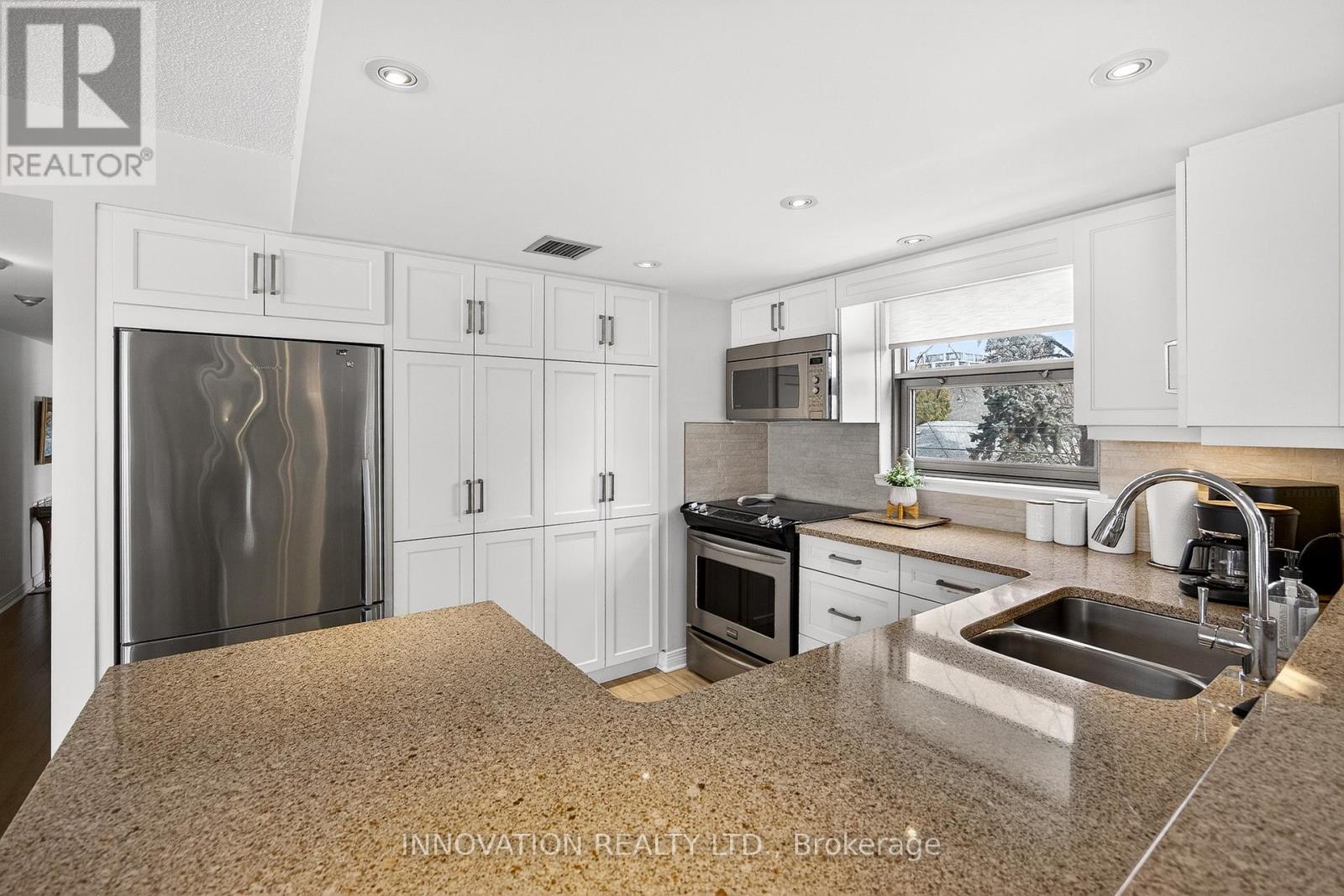 204 - 30 Charlevoix Street, Ottawa, Ontario  K1L 8K5 - Photo 13 - X12929250