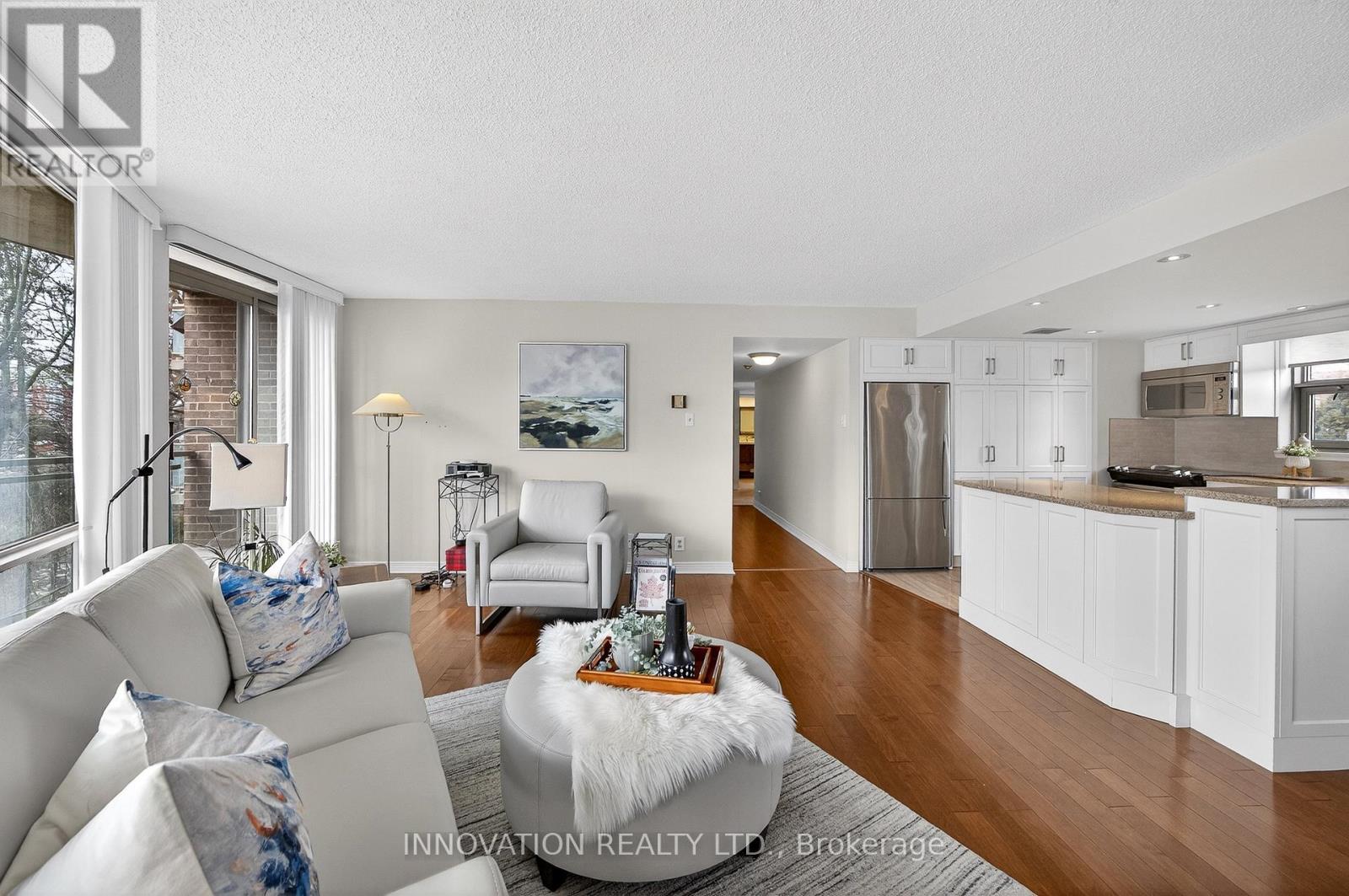 204 - 30 Charlevoix Street, Ottawa, Ontario  K1L 8K5 - Photo 9 - X12929250