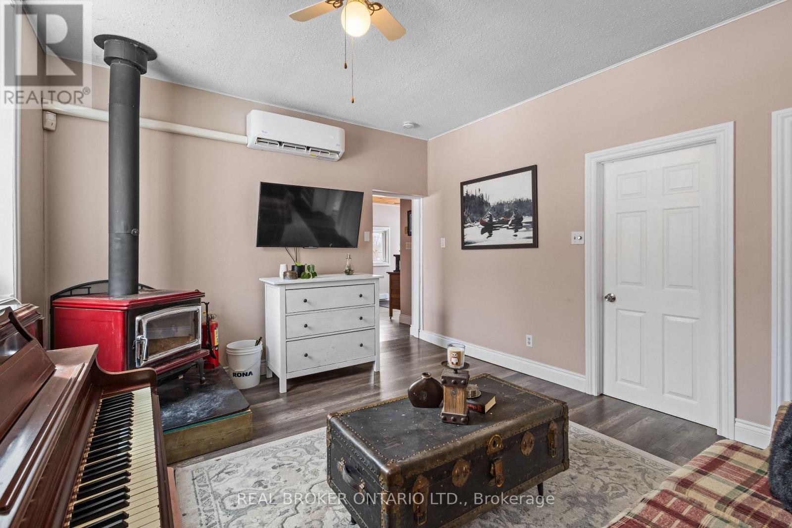 1114 Scotch Corners Road, Beckwith, Ontario  K7C 3P1 - Photo 5 - X12929342