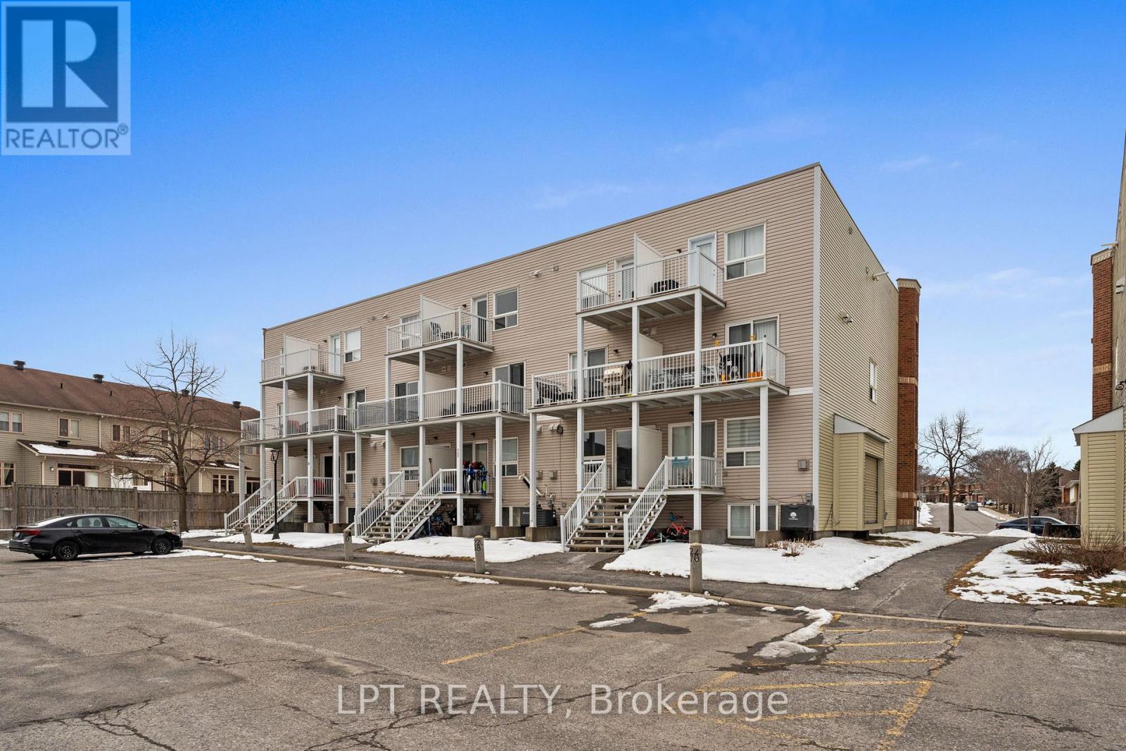 . - 902 Longfields Drive, Ottawa, Ontario  K2J 5K6 - Photo 42 - X12929356