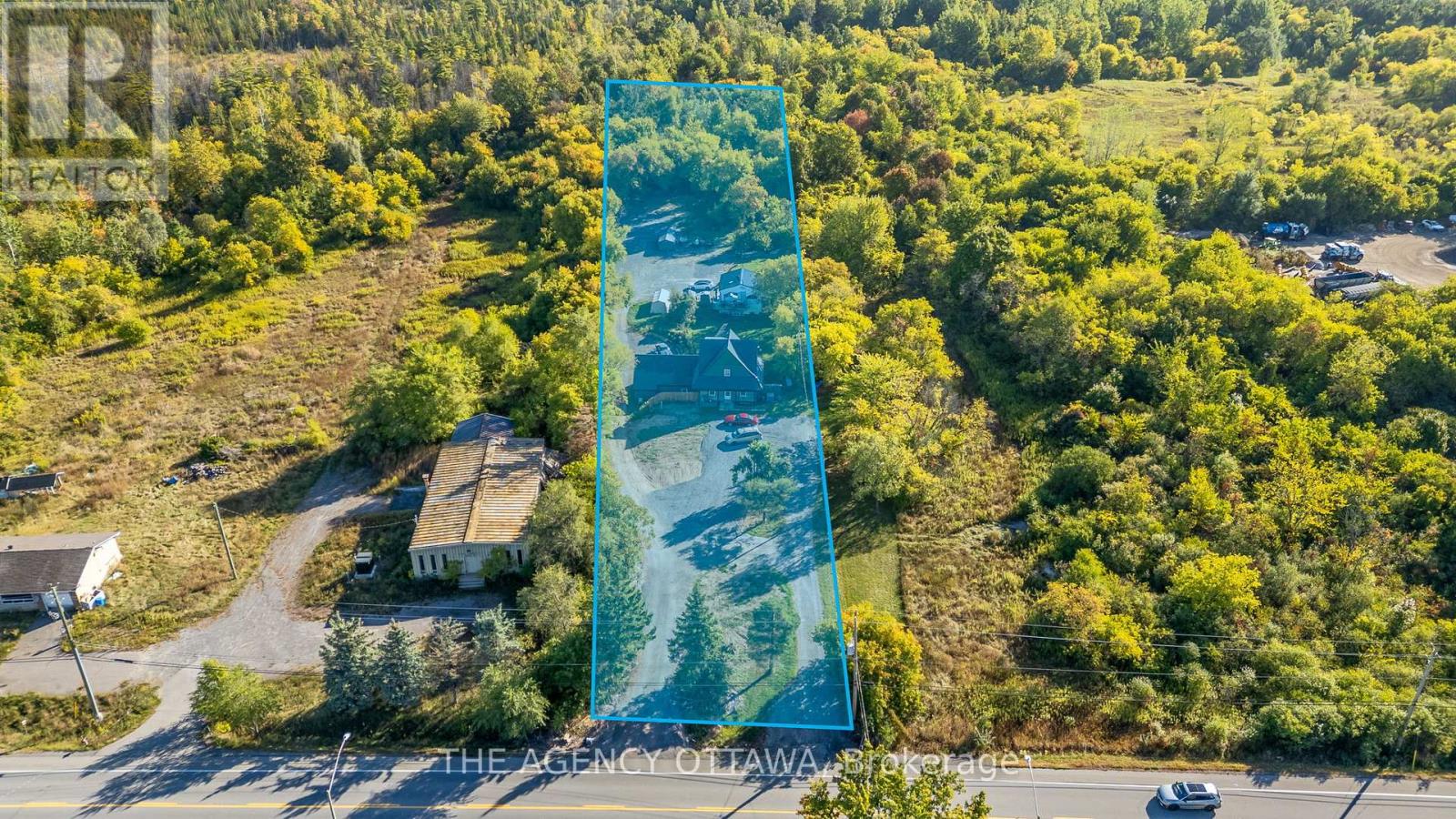 4667 Albion Road S, Ottawa, Ontario  K1X 1A4 - Photo 2 - X12929362