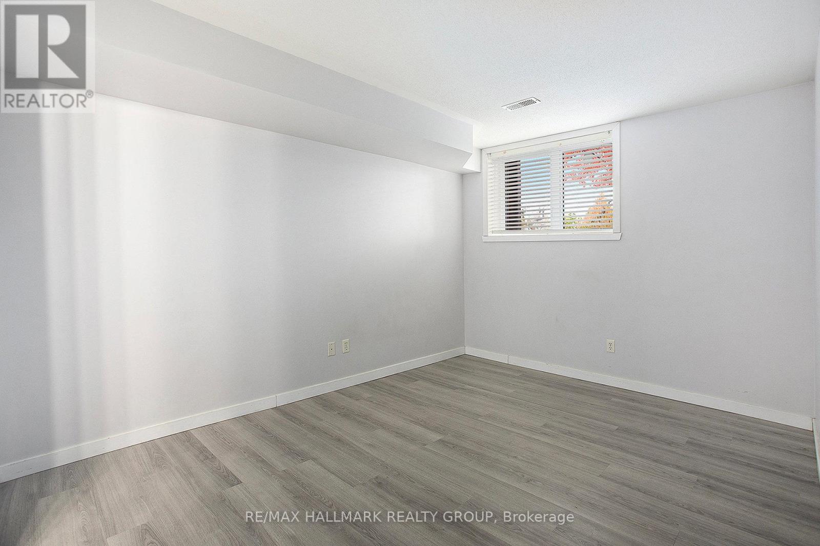 281 Aquaview Drive, Ottawa, Ontario  K4A 0B6 - Photo 10 - X12929380