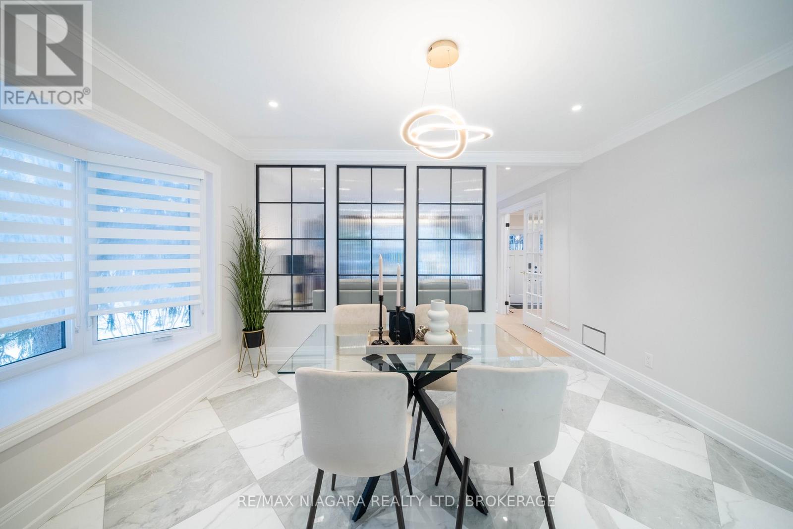 18 Mountbatten Road, Toronto, Ontario  M9P 1Z2 - Photo 8 - W12929252