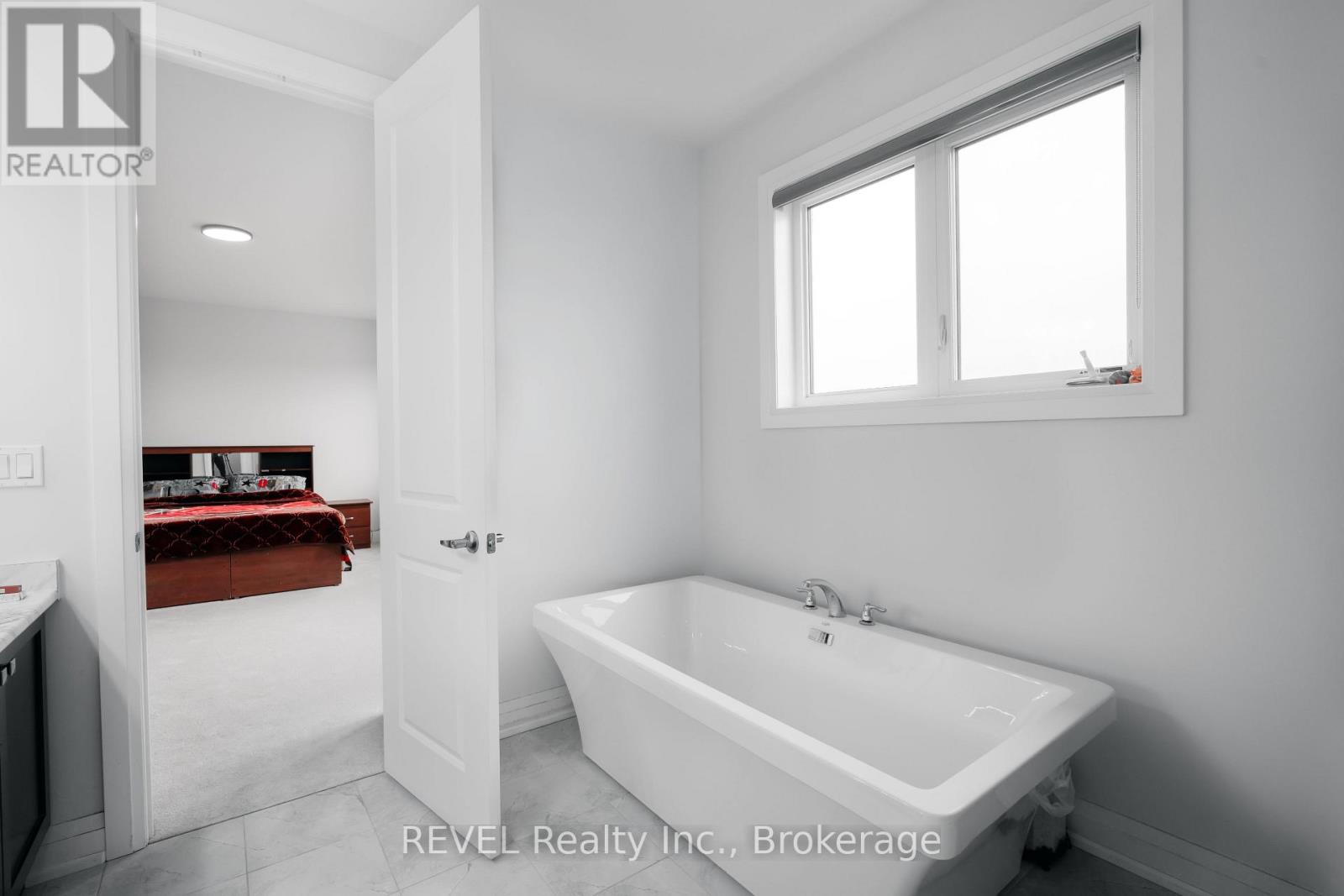 795 Queenston Boulevard, Woodstock, Ontario  N4T 0N1 - Photo 24 - X12929272