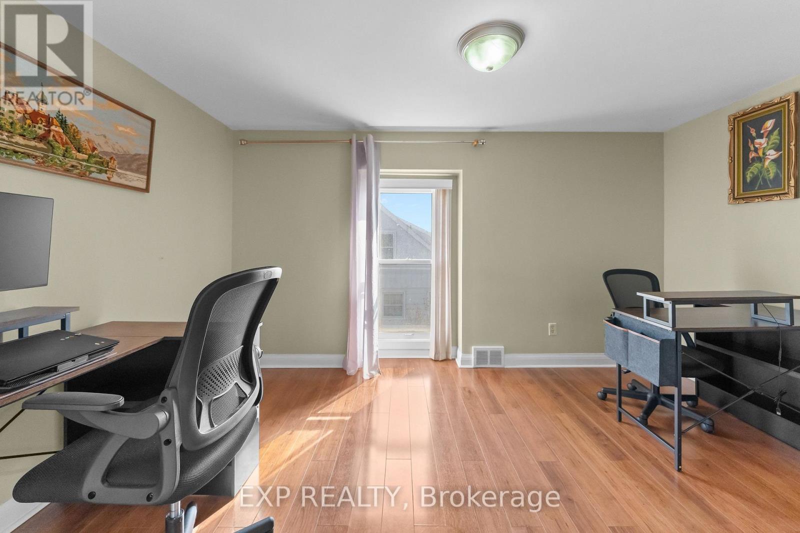 5958 Summer Street, Niagara Falls, Ontario  L2G 1M3 - Photo 19 - X12929338