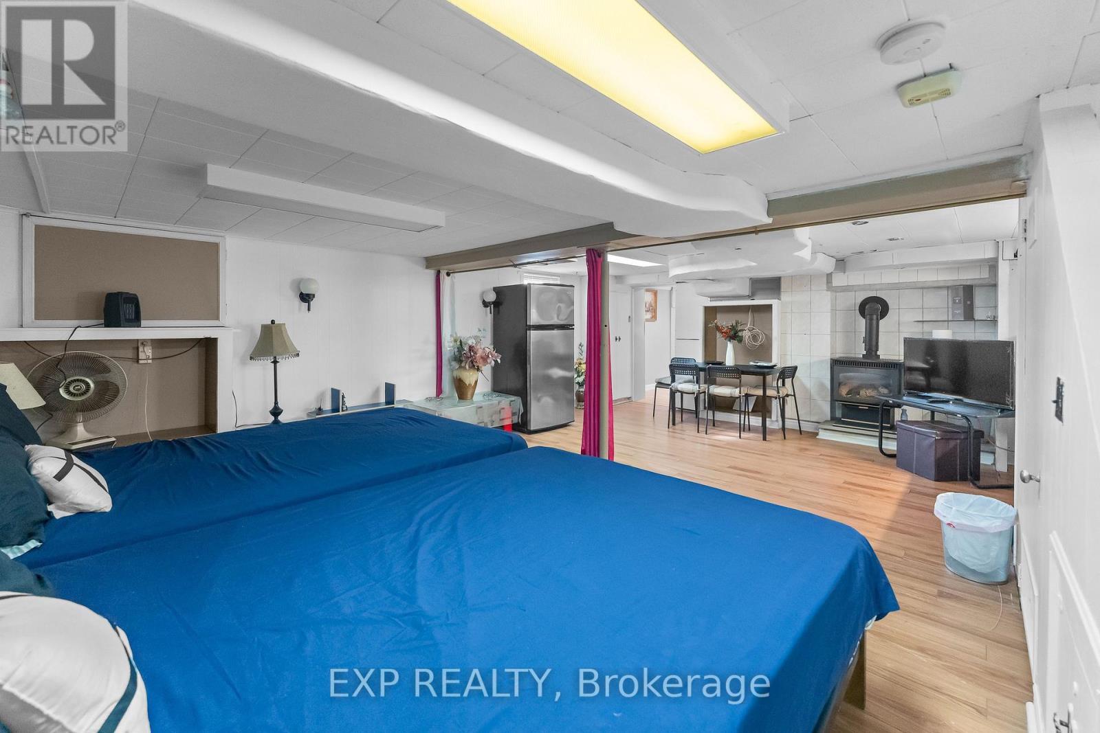 5958 Summer Street, Niagara Falls, Ontario  L2G 1M3 - Photo 29 - X12929338