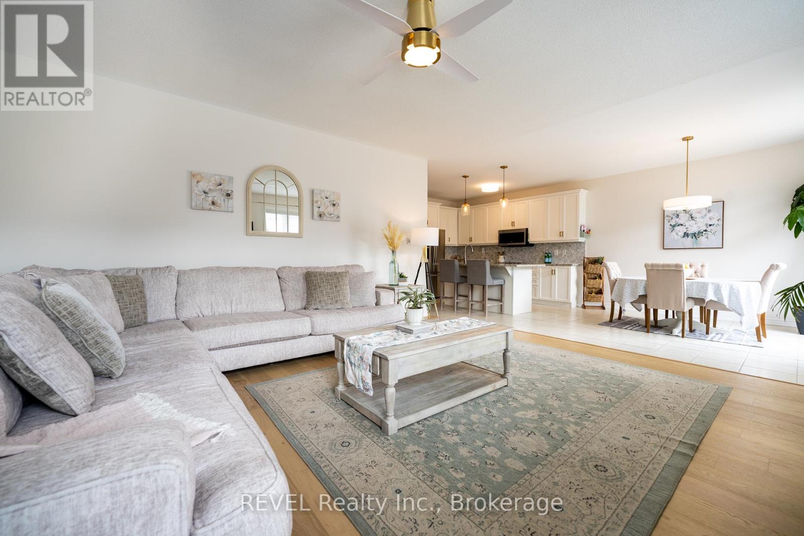 316 Concession 3 Road, Niagara-On-The-Lake (St. Davids), Ontario  L0S 1J1 - Photo 5 - X12929462