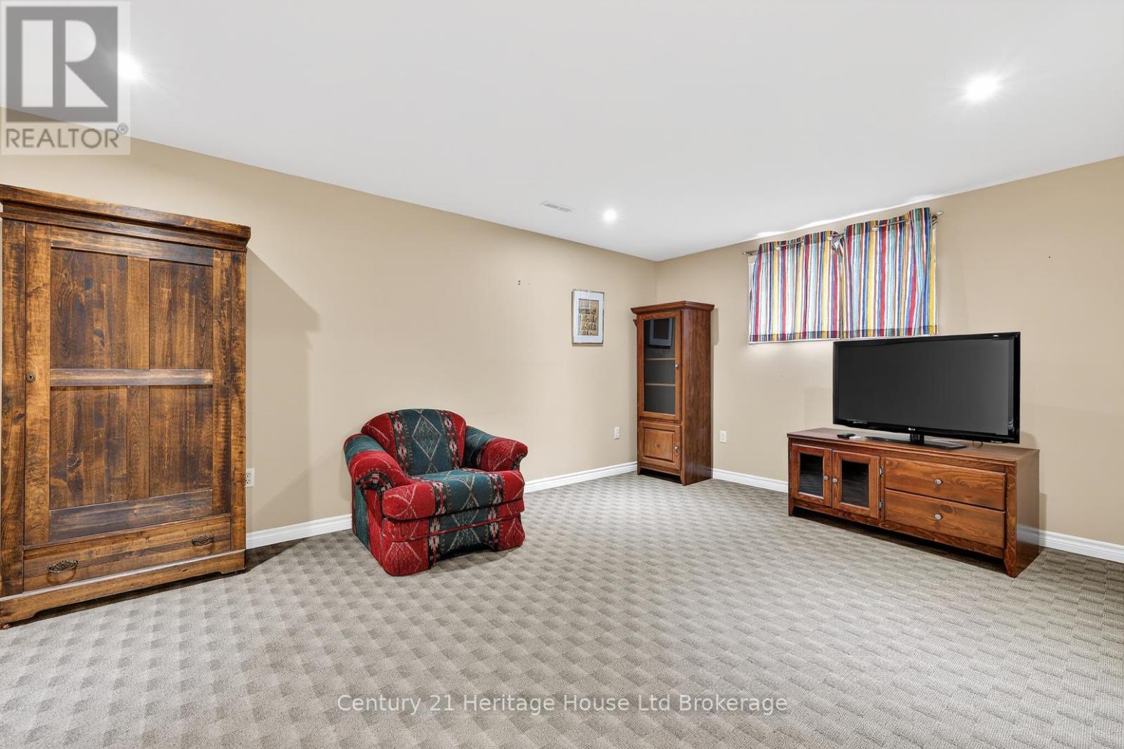 50 Wellington Avenue, Ingersoll, Ontario  N5C 1C3 - Photo 19 - X12929390