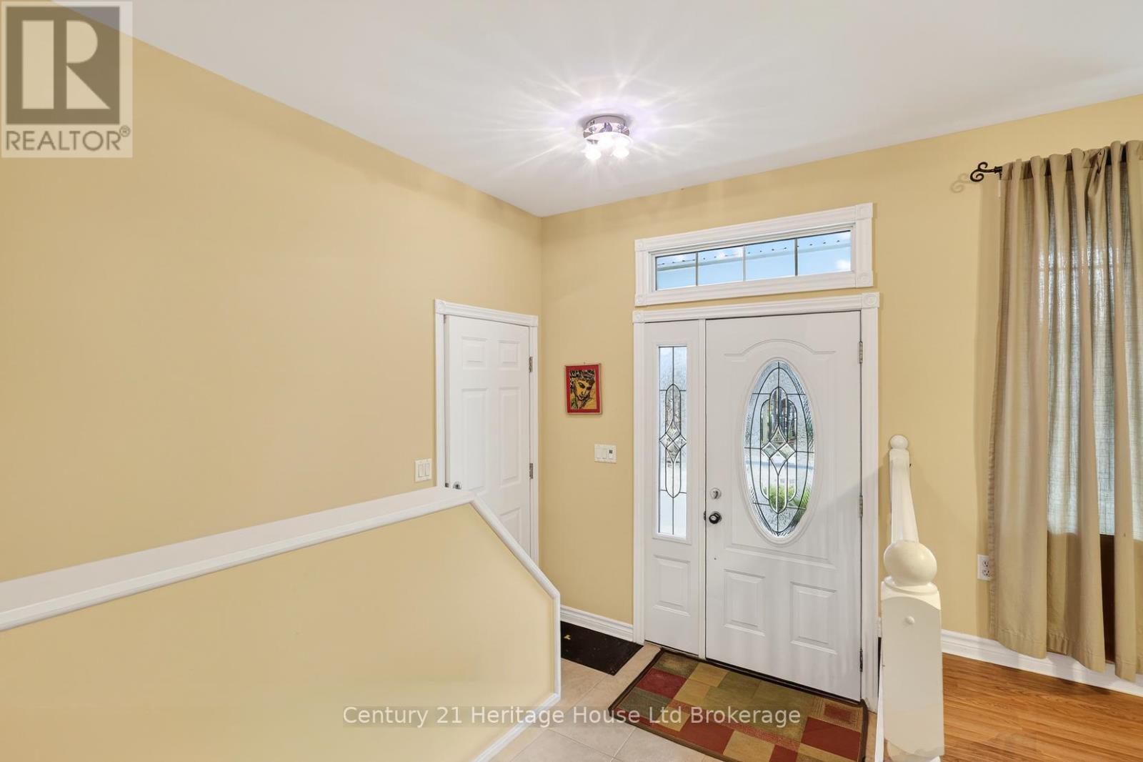 50 Wellington Avenue, Ingersoll, Ontario  N5C 1C3 - Photo 6 - X12929390