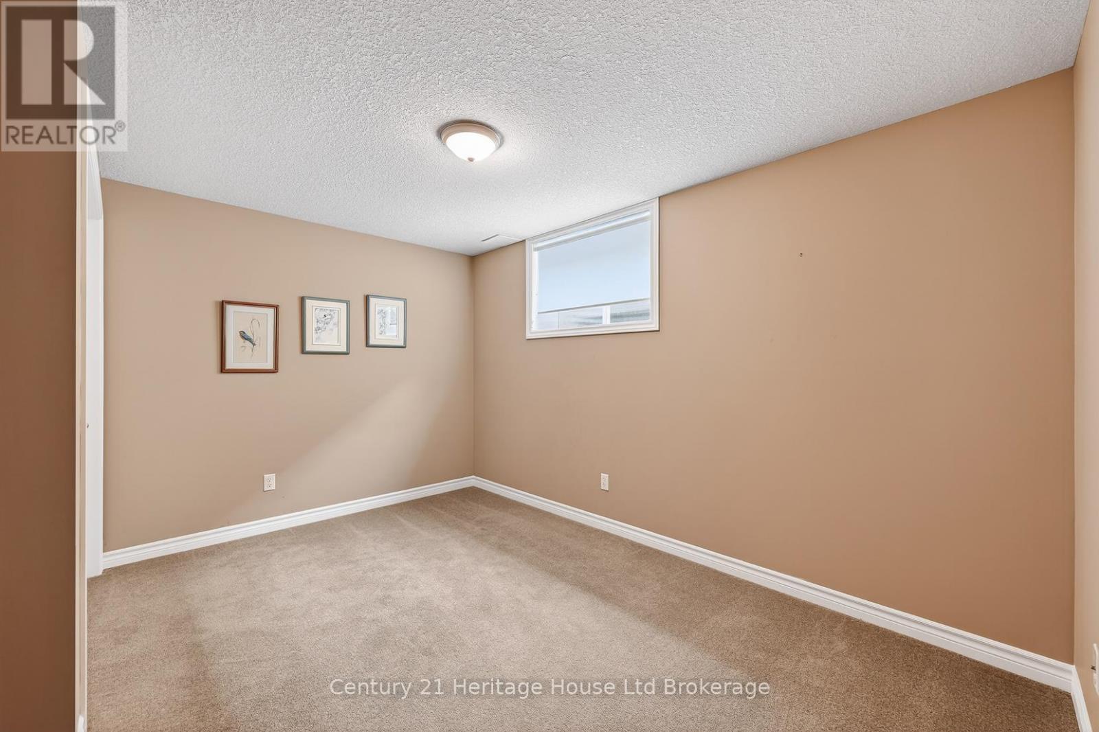 643 Southwood Way, Woodstock, Ontario  N4S 9A6 - Photo 24 - X12929392