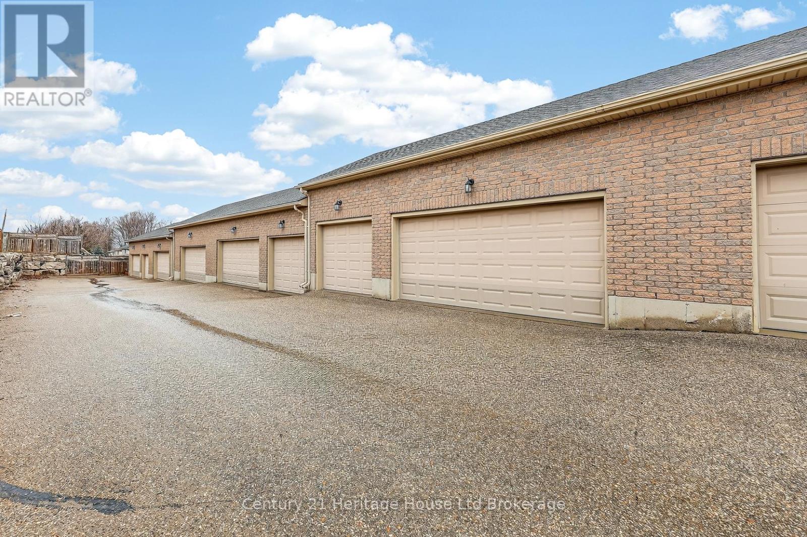 643 Southwood Way, Woodstock, Ontario  N4S 9A6 - Photo 30 - X12929392