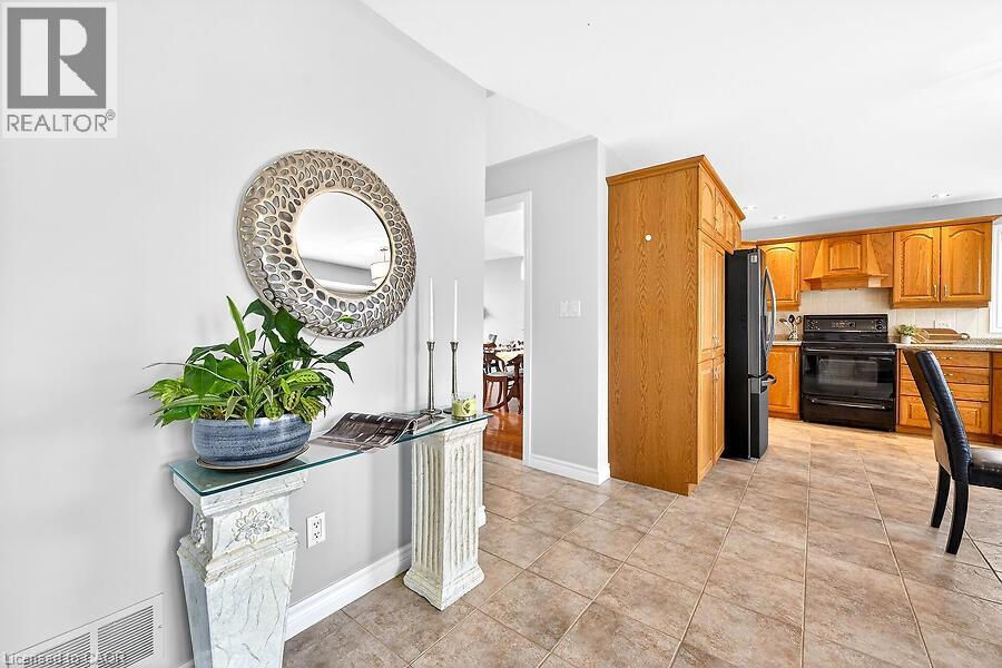 38 Cedar Park Drive, Welland, Ontario  L3C 7C8 - Photo 25 - 40810706