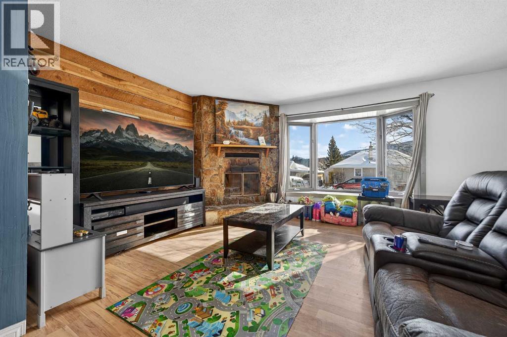 7705 24 Avenue, Coleman, Alberta  T0K 0M0 - Photo 11 - A2288535